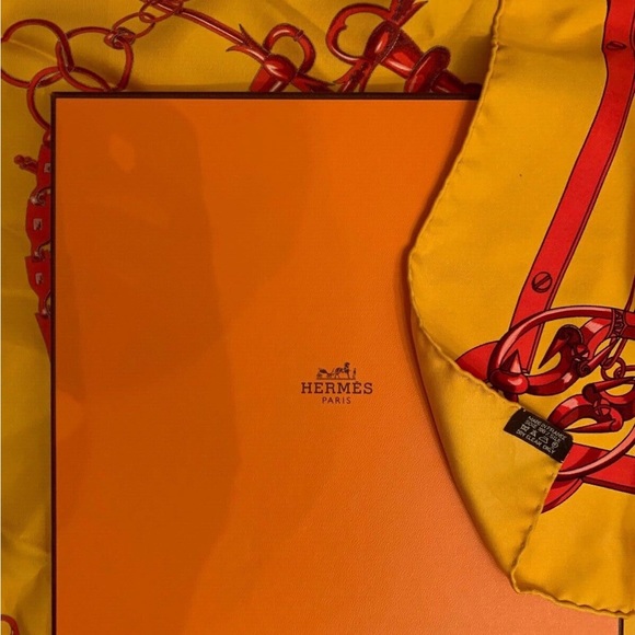 🔥 🔥 🔥 Authentic Hermes Silk scarf 90 Twill Mors Et Gourmettes w hermes box NEW - Picture 3 of 11